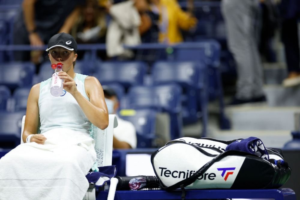 Iga Swiatek, campioană și în plan vestimentar! Cum și-a prezentat al treilea trofeu câștigat la Roland Garros_32