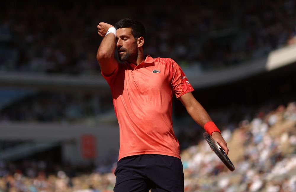 Djokovic a căzut de două ori, dar a câștigat primul set al finalei Roland Garros! Ruud, pierzător după 81 de minute_4