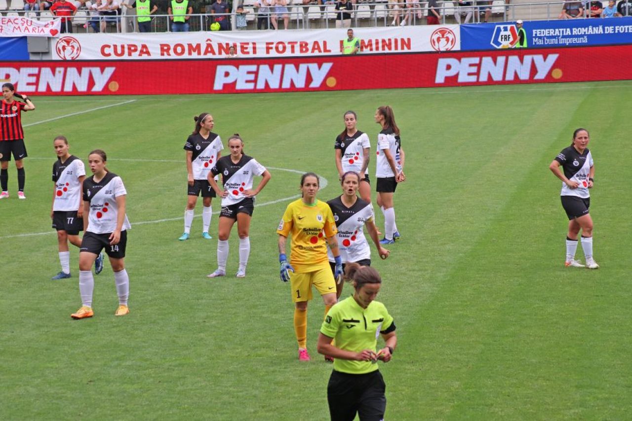 Bad Girls. Scandal, nervi și bătăi, la finala Cupei României feminine! _17