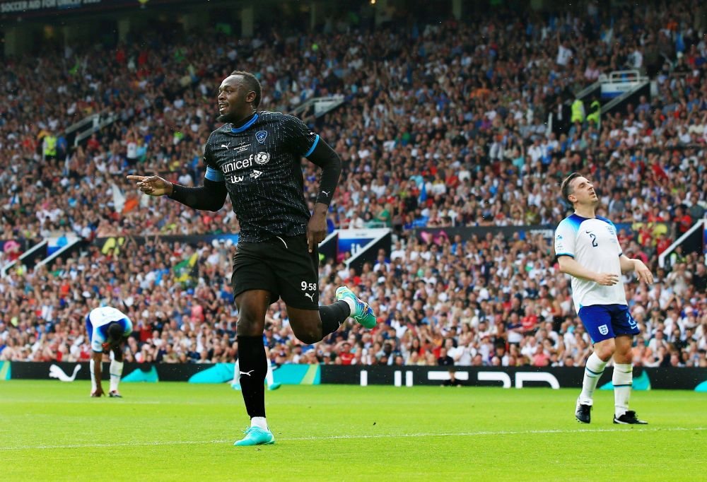 I Am Legend! Ce nume uriașe ale fotbalului au reintrat pe gazon pentru evenimentul Soccer Aid + gol înscris de Usain Bolt_2