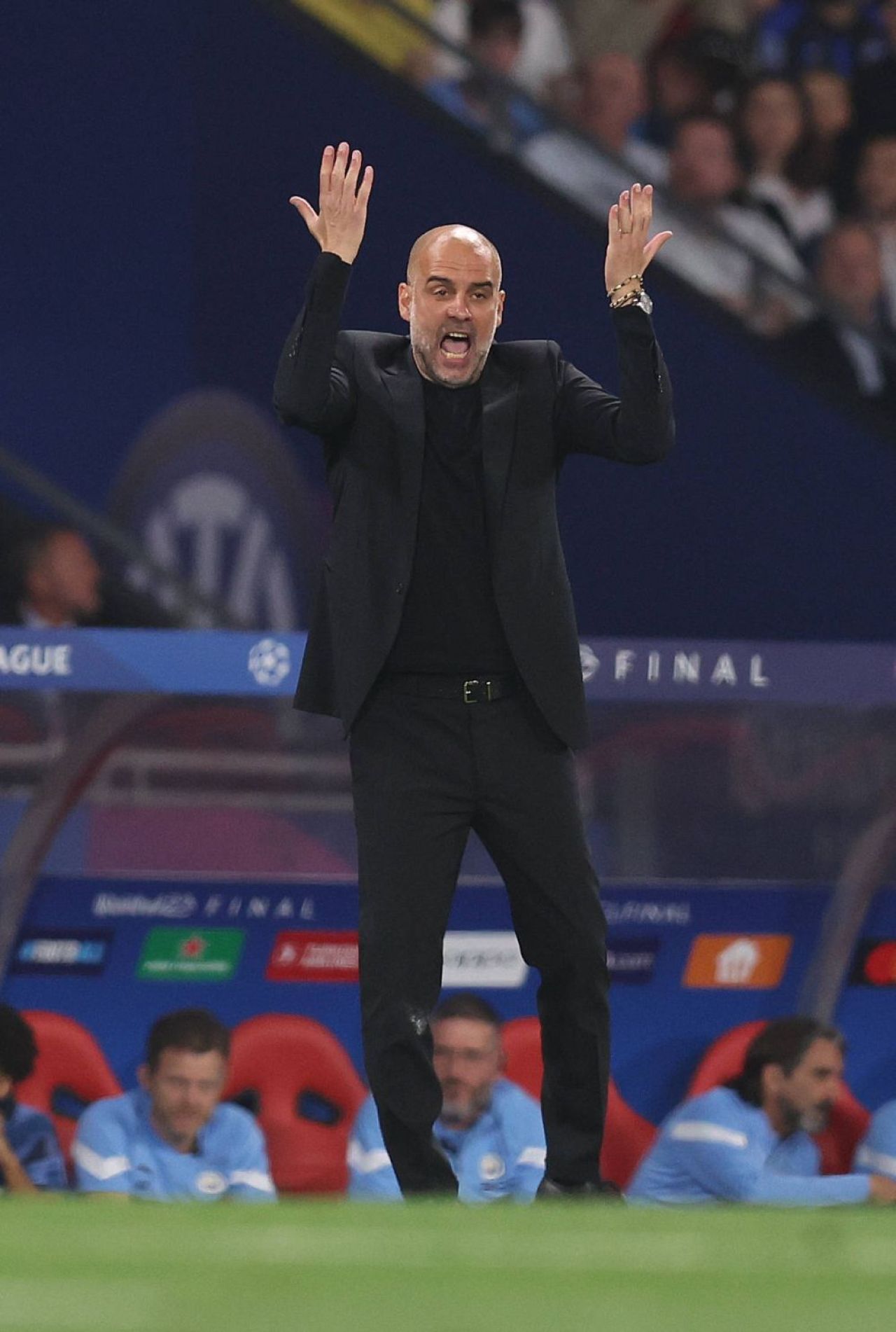 Pep Guardiola și-a decis viitorul la Manchester City. Ce vrea să facă după câștigarea trofeului UEFA Champions League_19