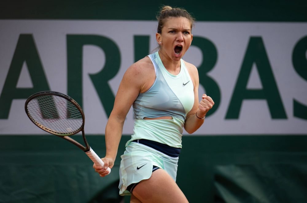 Simona Halep așteaptă verdictul jucând tenis! S-a pozat alături de coechipiera Gabrielei Ruse_41