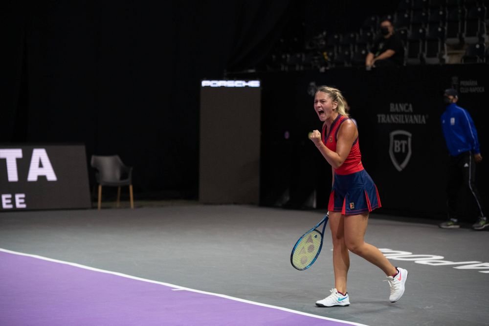 Simona Halep așteaptă verdictul jucând tenis! S-a pozat alături de coechipiera Gabrielei Ruse_48