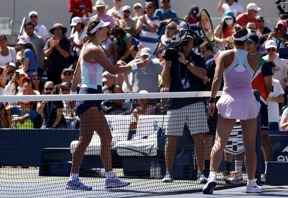 Simona Halep așteaptă verdictul jucând tenis! S-a pozat alături de coechipiera Gabrielei Ruse_57