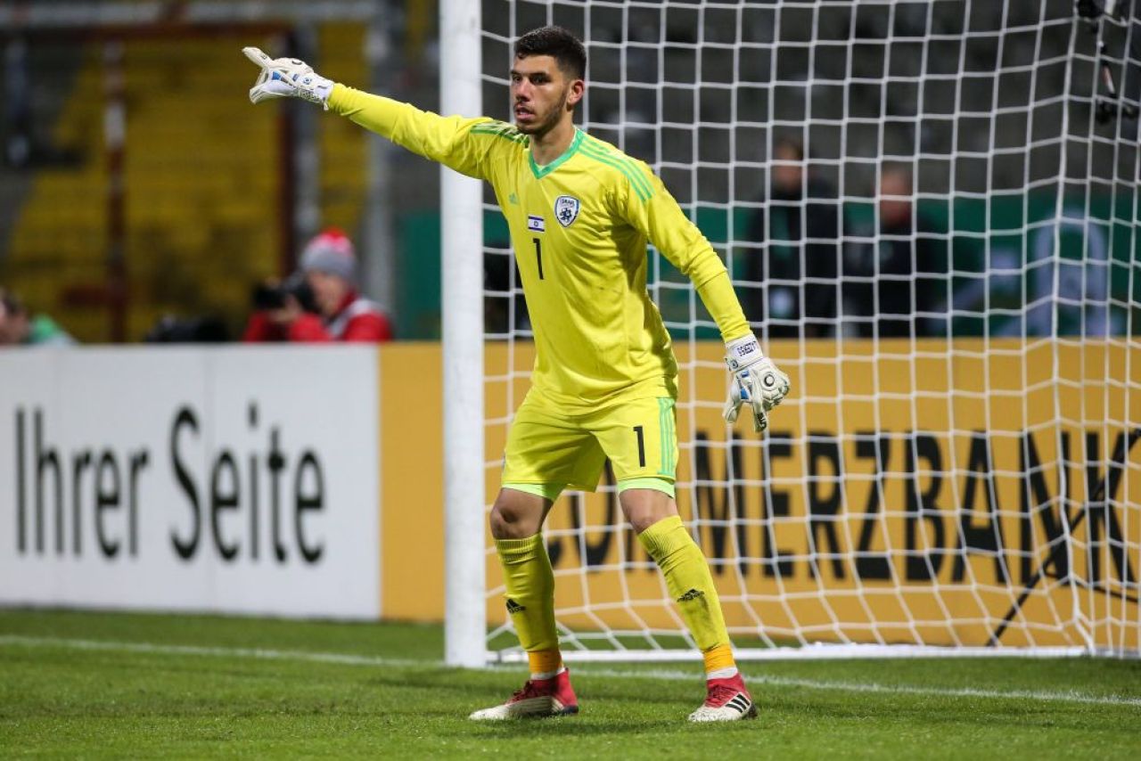 ”Șoc pe Marakana”! Fost jucător în Liga 1, căpitanul de la Steaua Roșie Belgrad este înlocuit cu un român la campioana Serbiei după 6 titluri consecutive_12
