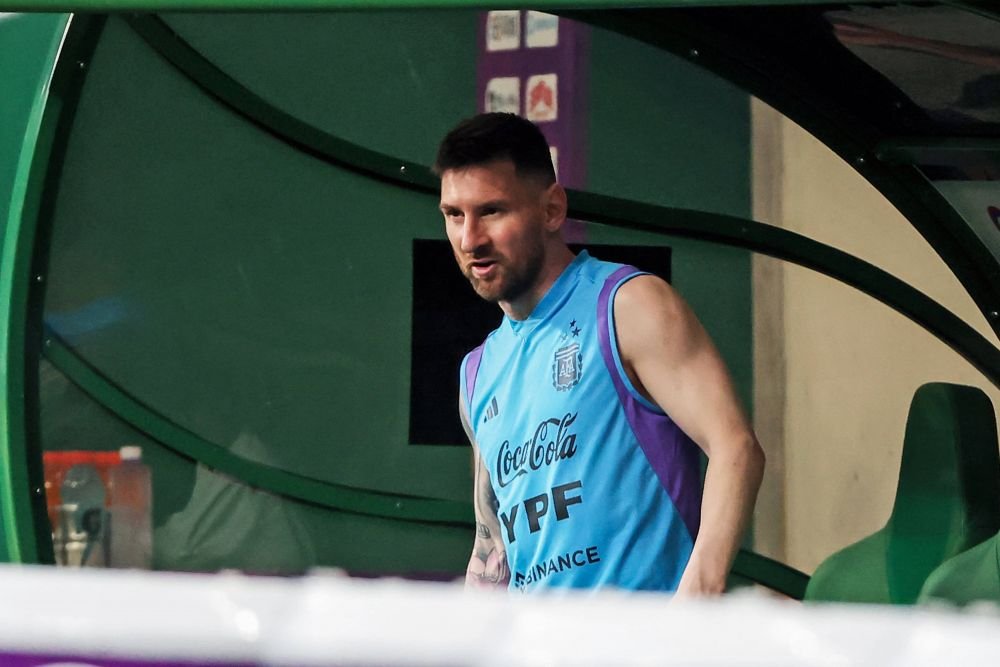Oprit pe aeroportul din Beijing, Leo Messi a pus întrebarea care a enervat toată China. Cum a scăpat din încurcătură_7
