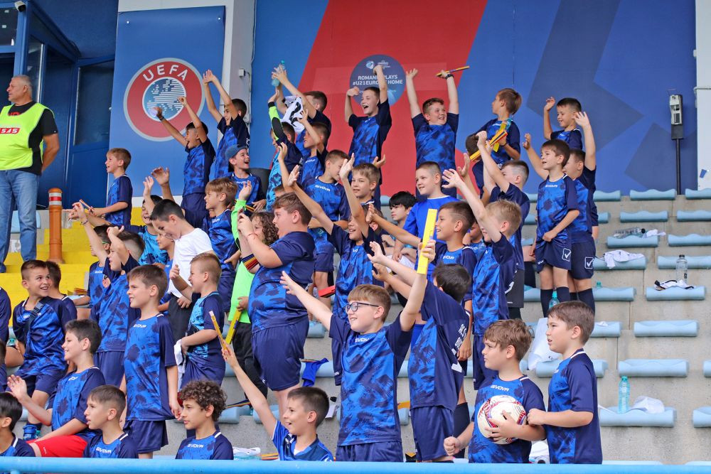 Imagini spectaculoase de la antrenamentul naționalei de tineret_10