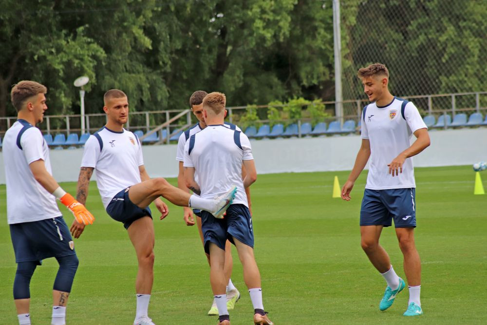 Imagini spectaculoase de la antrenamentul naționalei de tineret_14