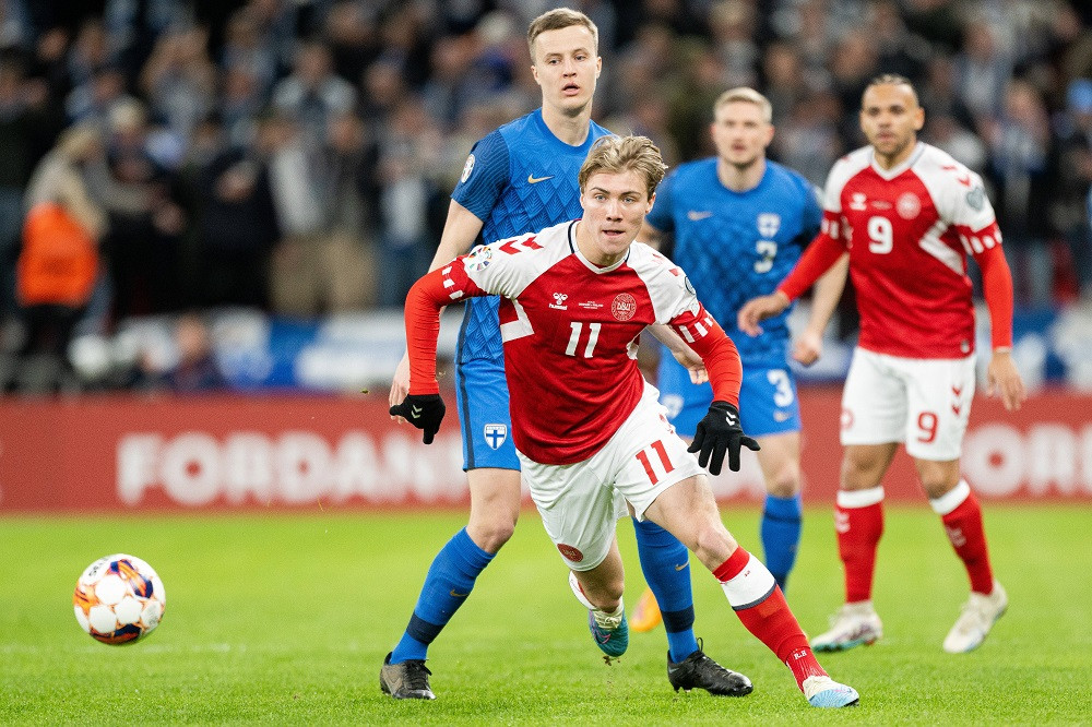 Robert Ivanov, fundașul central de națională dorit de FCSB, s-a transferat la o fostă campioană din Bundesliga! Are 1,97 metri