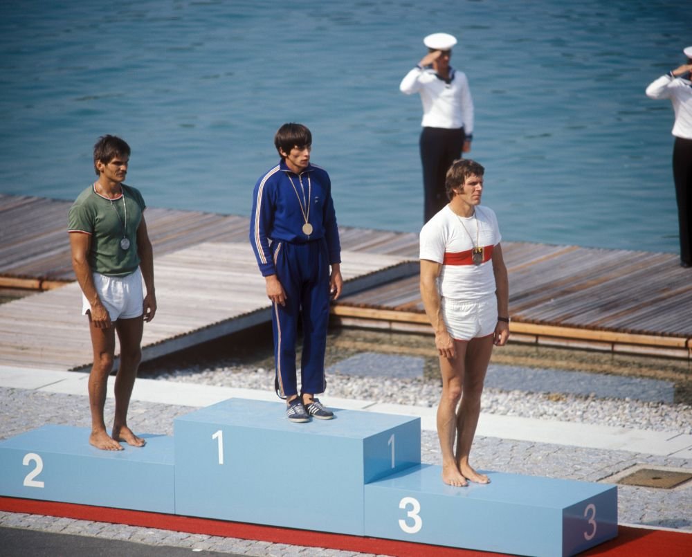 ”Columna lui Ivan”, în memoria marelui Ivan Patzaichin, la Tulcea! Apel pentru a fi trecuți pe monument toți campionii olimpici, mondiali și europeni ai județului_12