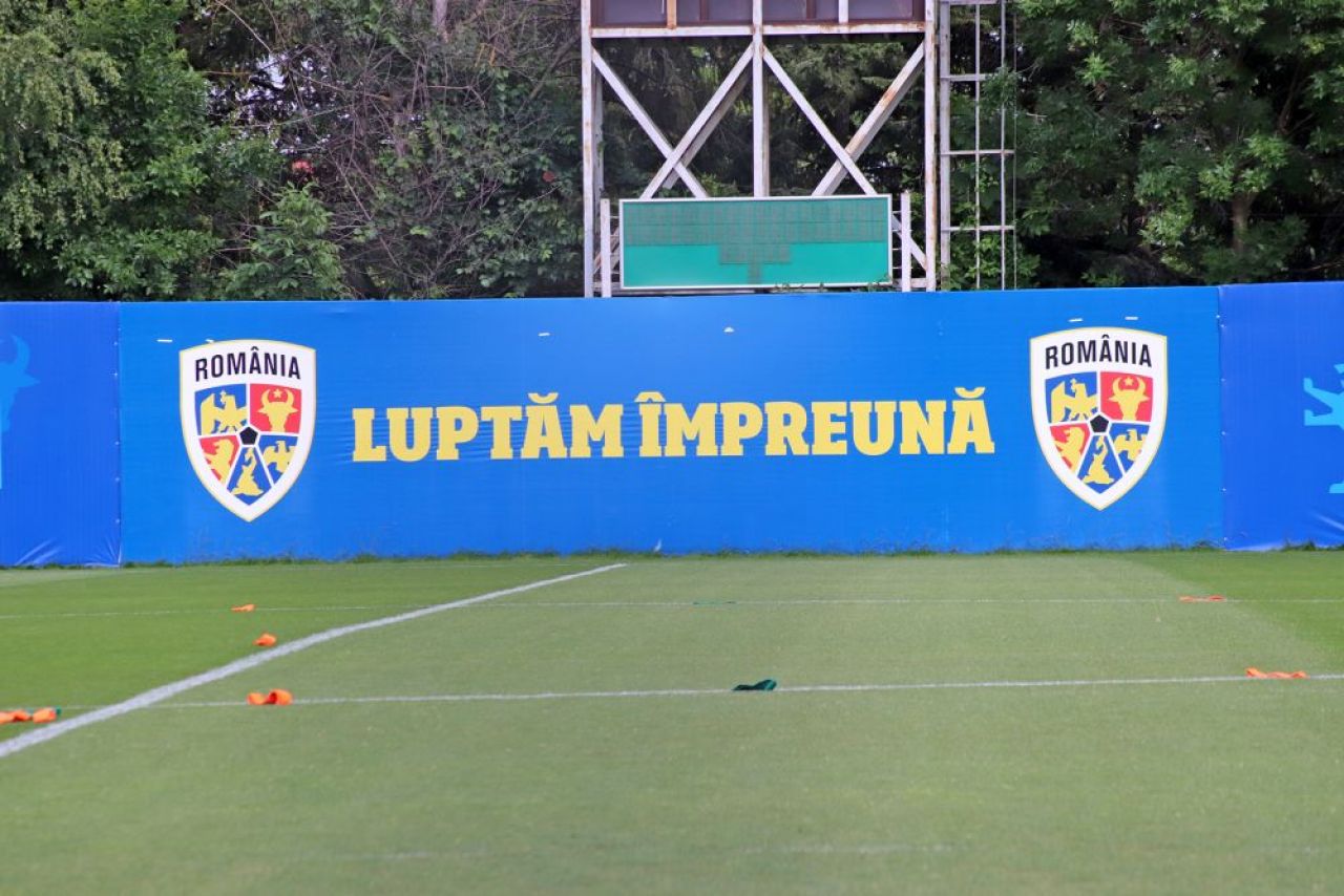 Dream Team, pe banca naționalei U21! Cine sunt foștii mari jucători care merg cu tineretul la Euro 2023_1