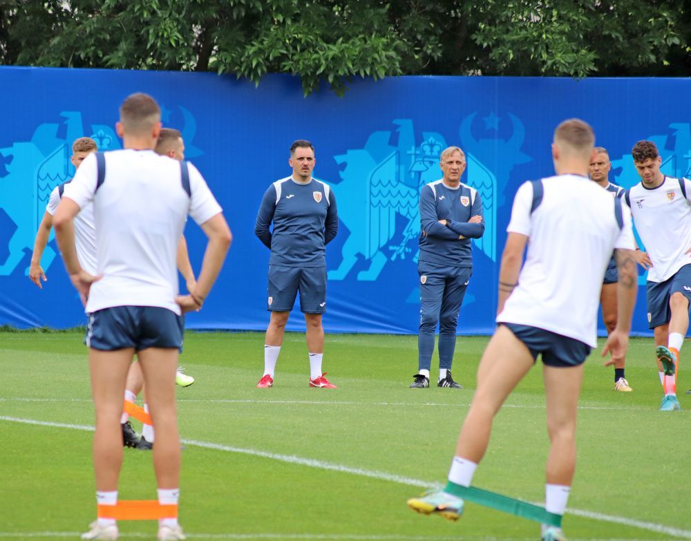 Dream Team, pe banca naționalei U21! Cine sunt foștii mari jucători care merg cu tineretul la Euro 2023_7