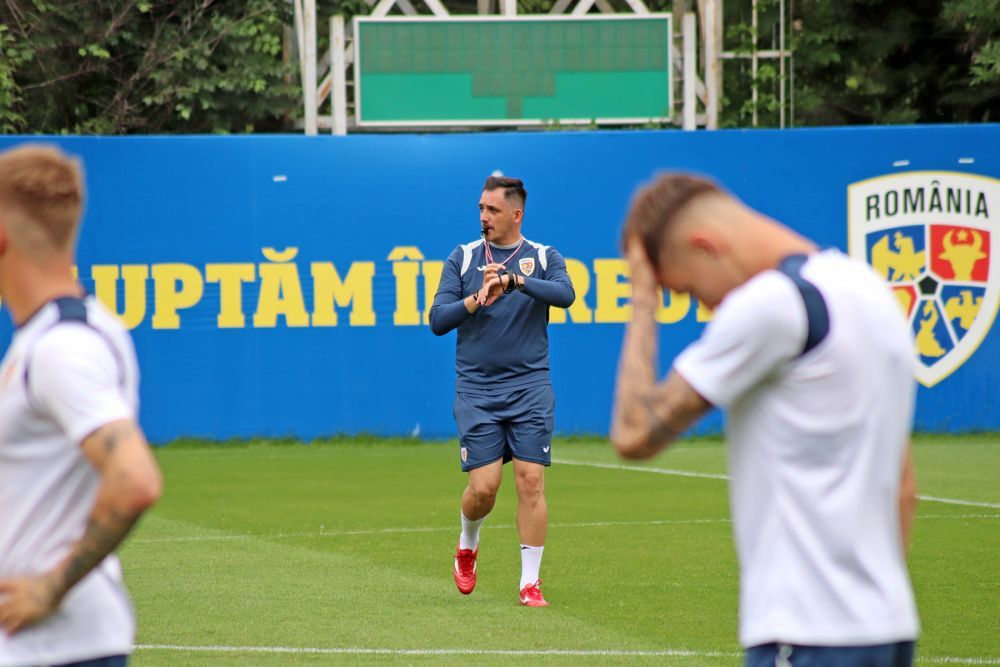 Dream Team, pe banca naționalei U21! Cine sunt foștii mari jucători care merg cu tineretul la Euro 2023_15