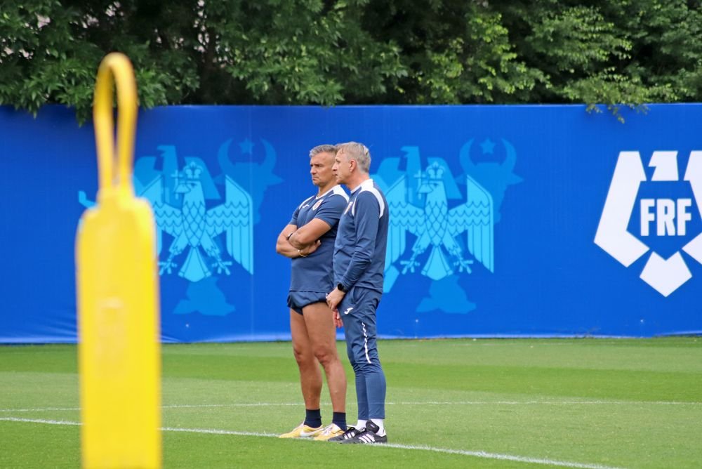 Dream Team, pe banca naționalei U21! Cine sunt foștii mari jucători care merg cu tineretul la Euro 2023_19