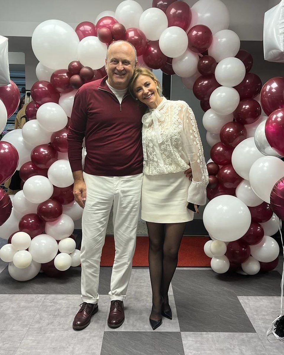 Dan Șucu și soția sa, Diana, reformează sportul din România: „Am hotărât să construim zece baze sportive în toată țara!” _10