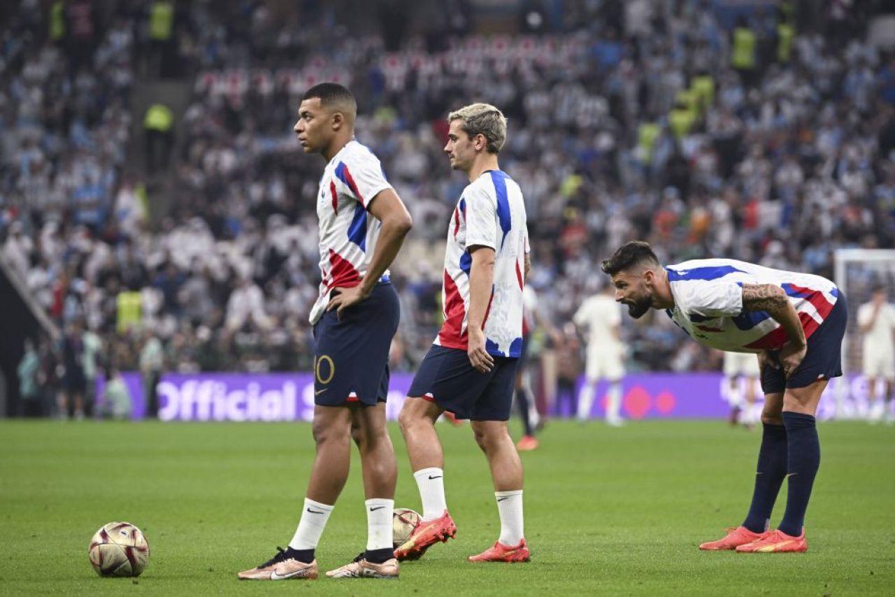 Care sunt condițiile care trebuie îndeplinite pentru ca Mbappe să ajungă la Manchester United_2