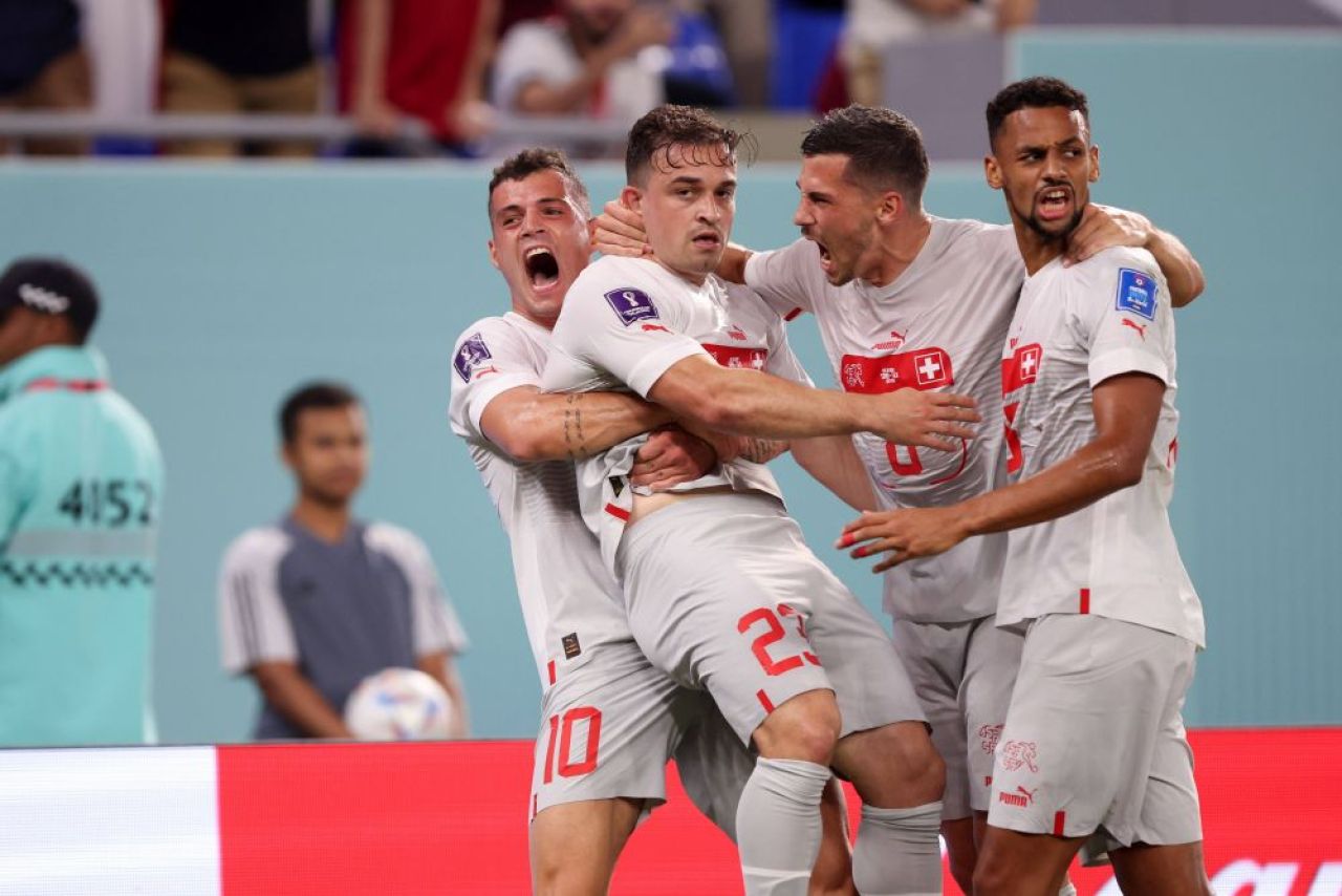Nu scăpăm de kosovari nici cu Elveția! Viitoarea adversară are căpitanul, vicecăpitanul și atacantul de Premier League originari din Kosovo_1