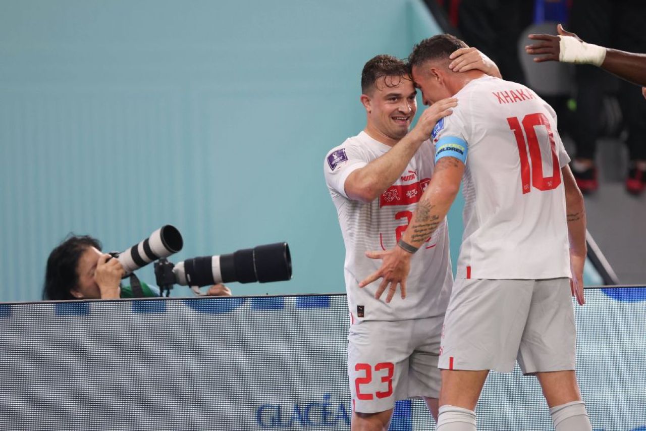 Nu scăpăm de kosovari nici cu Elveția! Viitoarea adversară are căpitanul, vicecăpitanul și atacantul de Premier League originari din Kosovo_2