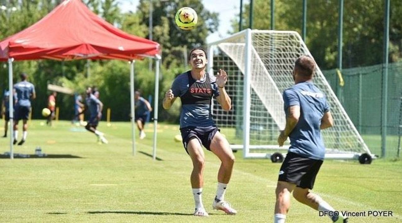 CFR Cluj își ia „mașină” de goluri! Vrea un campion care marcat de 32 de ori și a dat 26 de pase decisive în 30 de meciuri!_3