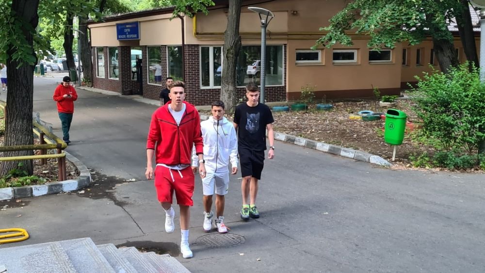 Cum a apărut Alex Băluță la reunirea FCSB-ului_4