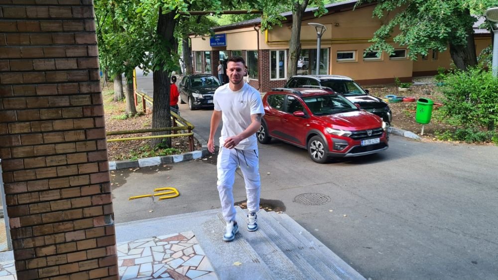 Cum a apărut Alex Băluță la reunirea FCSB-ului_8