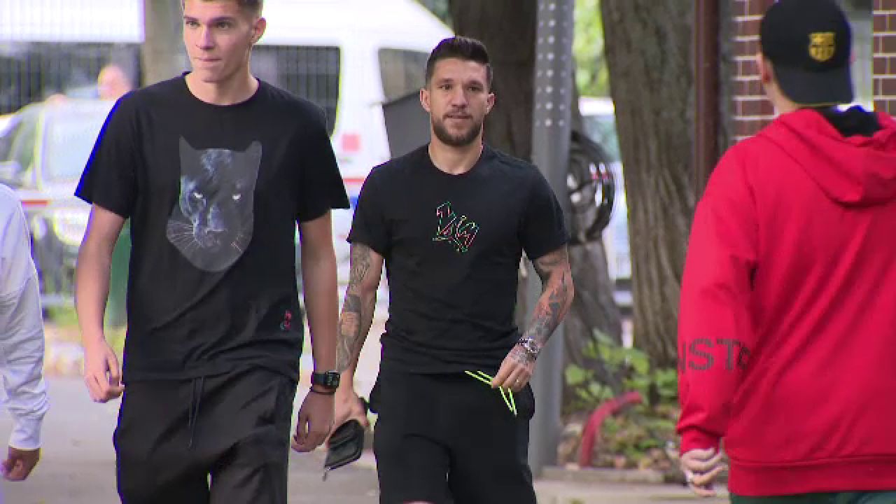 Cum a apărut Alex Băluță la reunirea FCSB-ului_15