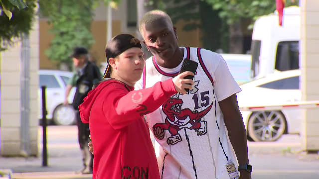 Dennis Rodman de la FCSB! Cum a apărut Joyskim Dawa, preferatul lui Gigi Becali, la vizita medicală _6