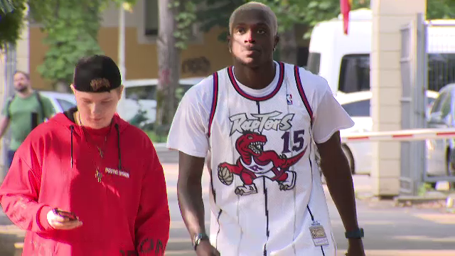 Dennis Rodman de la FCSB! Cum a apărut Joyskim Dawa, preferatul lui Gigi Becali, la vizita medicală _7