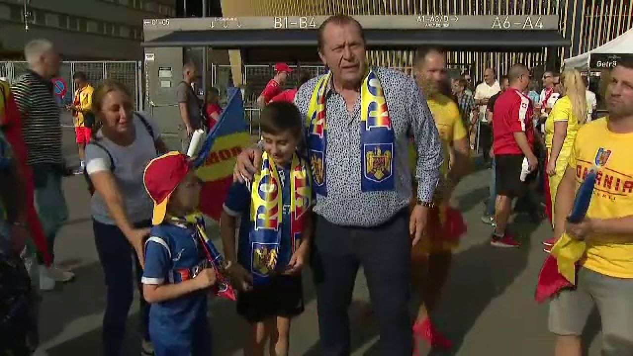 Helmut Duckadam, asaltat de români în Elveția! Toți au vrut o amintire cu eroul de la Sevilla _11