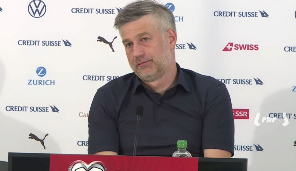 &bdquo;Vorbim degeaba dacă vreți estetică după opt ani fără calificări!&rdquo; Edi Iordănescu a răspuns criticilor lui Popescu: &bdquo;Anumite persoane sunt mai triste c&acirc;nd avem rezultate!&rdquo;&nbsp;