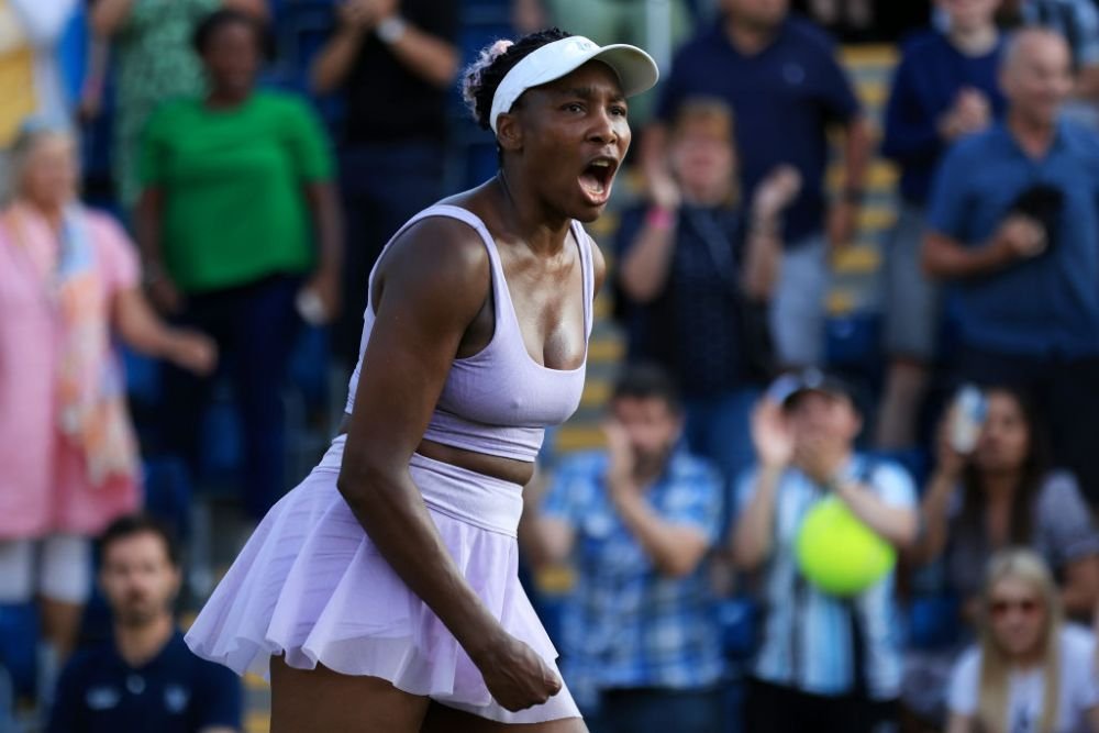 Răspunsul total neașteptat al americancei Venus Williams la gestul nesportiv comis de Camila Giorgi_8