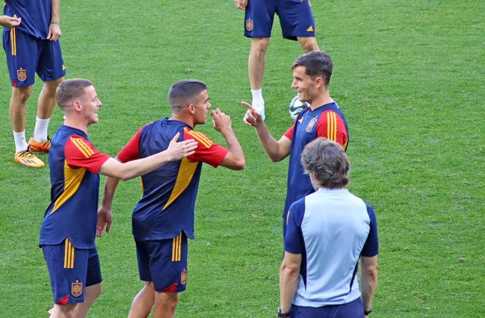 Antrenorul Spaniei are amintiri plăcute cu românii la Atletico Madrid: 