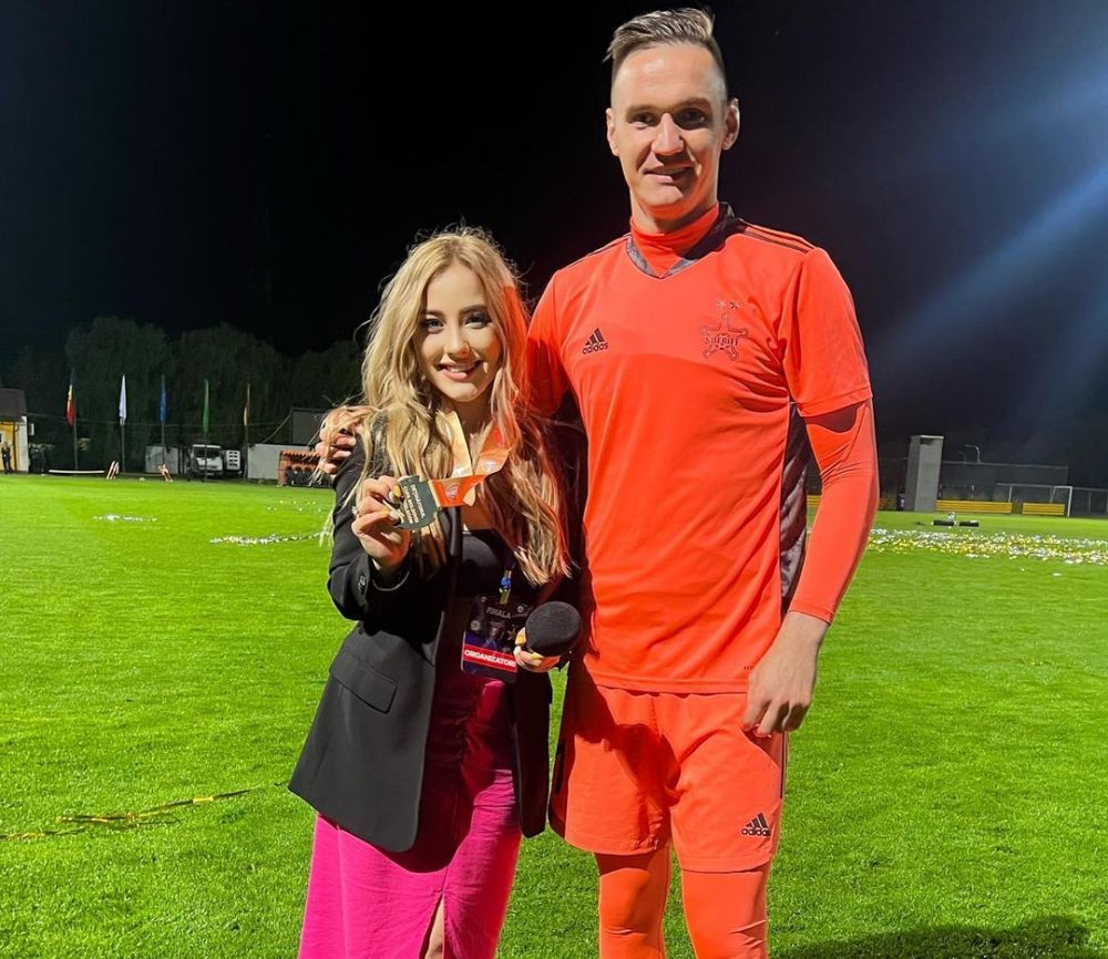 A fost talismanul Republicii Moldova în victoria cu Polonia! Olivia Cucoș, superba jurnalistă, a făcut spectacol la Chișinău_32