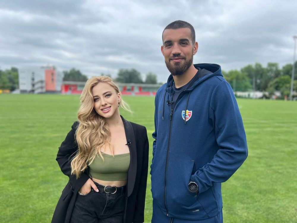 A fost talismanul Republicii Moldova în victoria cu Polonia! Olivia Cucoș, superba jurnalistă, a făcut spectacol la Chișinău_35