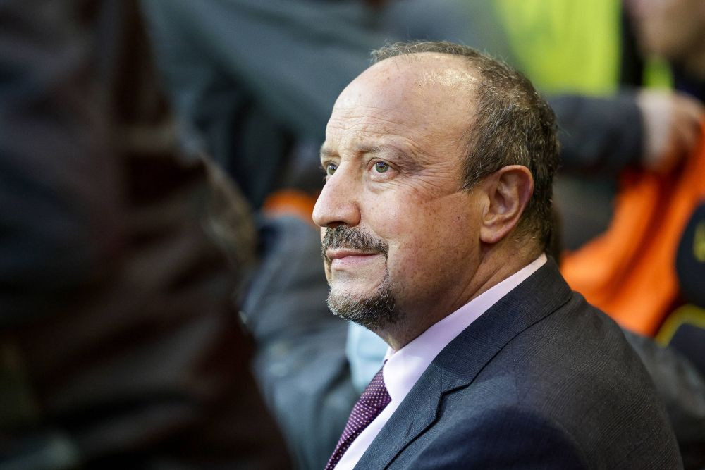 Rafa Ben&iacute;tez se &icirc;ntoarce pe bancă! Spaniolul se va bate cu Barcelona și Madrid &icirc;n sezonul viitor
