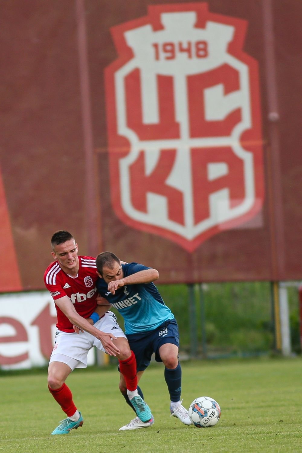 Fanii FCSB-ului s-au dus pe pagina lui TSKA 1948 să strige că ei sunt Steaua! Bulgarii le-au dat replica imediat_2