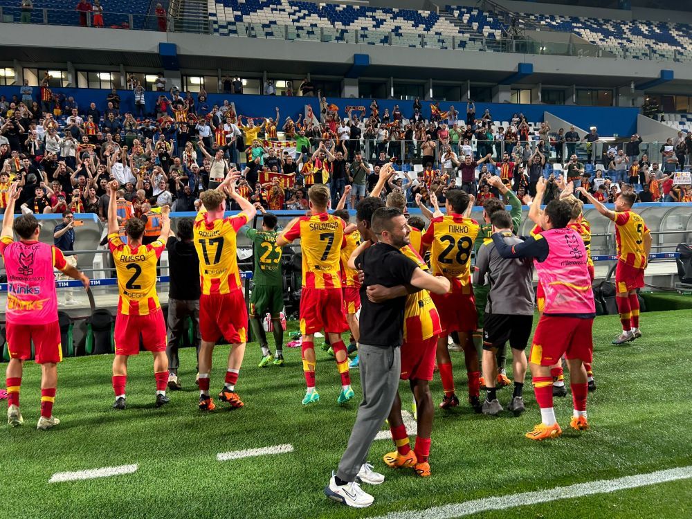 Formația care a devenit campioană cu 11 fotbaliști străini în echipa de start! 4 dintre aceștia sunt români_2