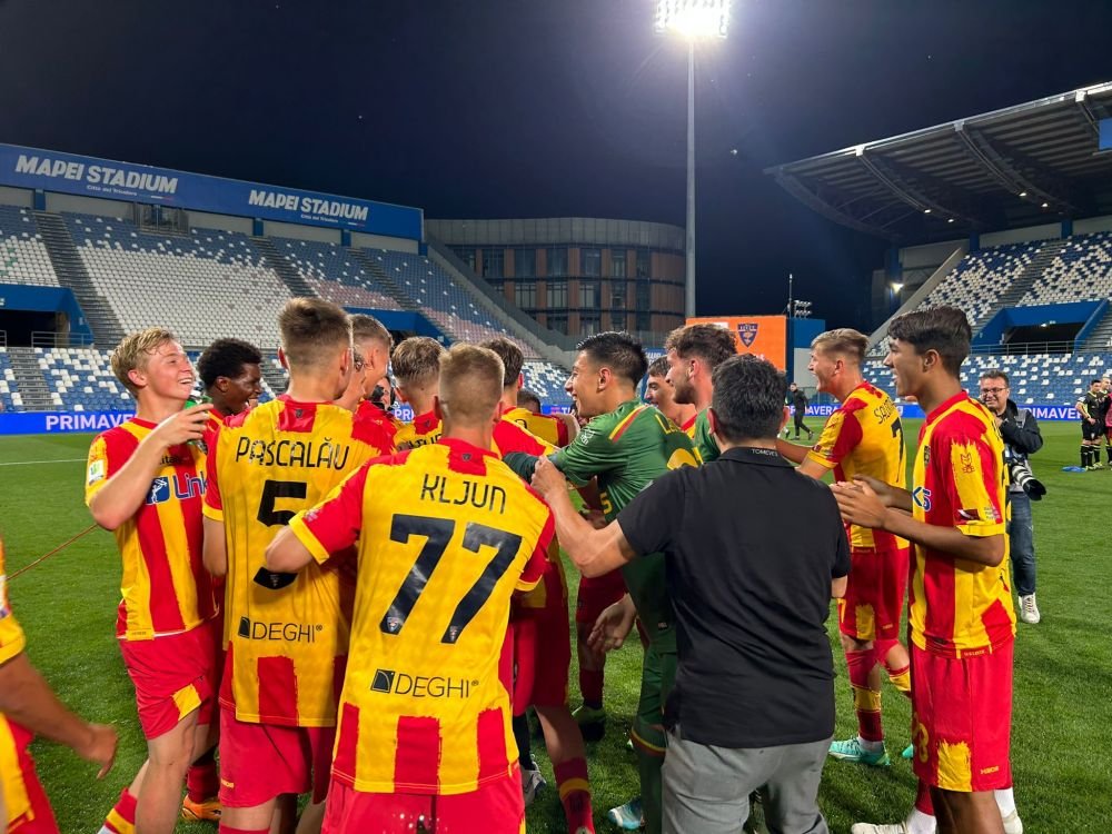 Formația care a devenit campioană cu 11 fotbaliști străini în echipa de start! 4 dintre aceștia sunt români_3