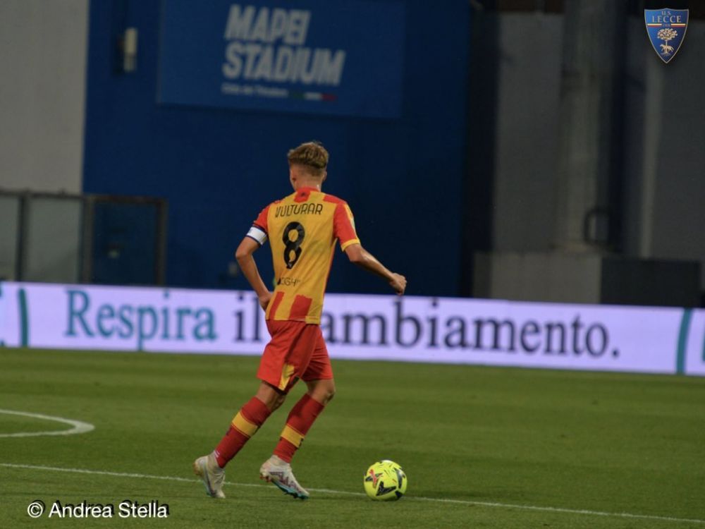 Formația care a devenit campioană cu 11 fotbaliști străini în echipa de start! 4 dintre aceștia sunt români_12