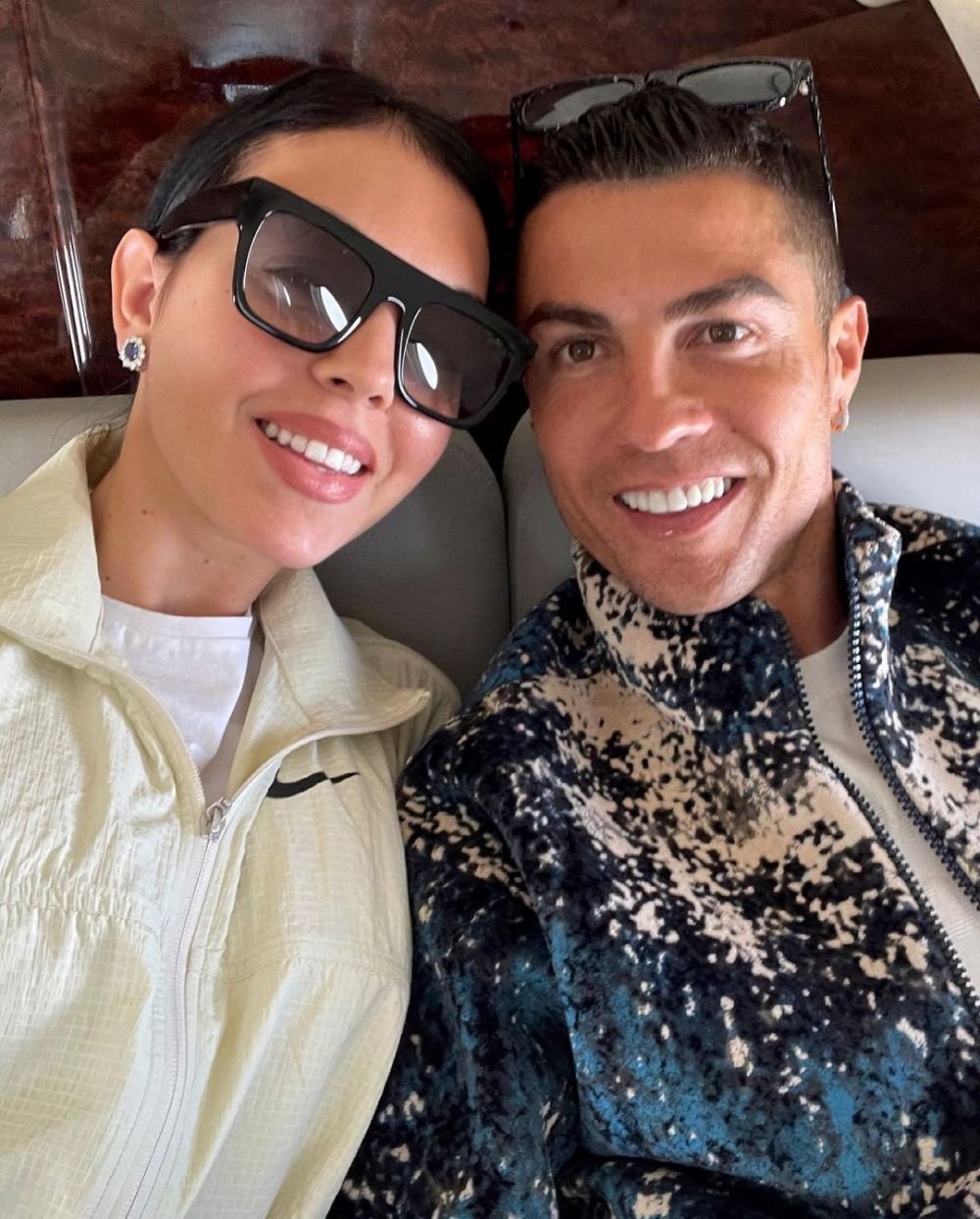 Georgina Rodriguez, apariție sexy în cel mai minuscul bikini! Imagini din vacanța cu Cristiano Ronaldo de pe yachtul de 6 milioane de euro _49