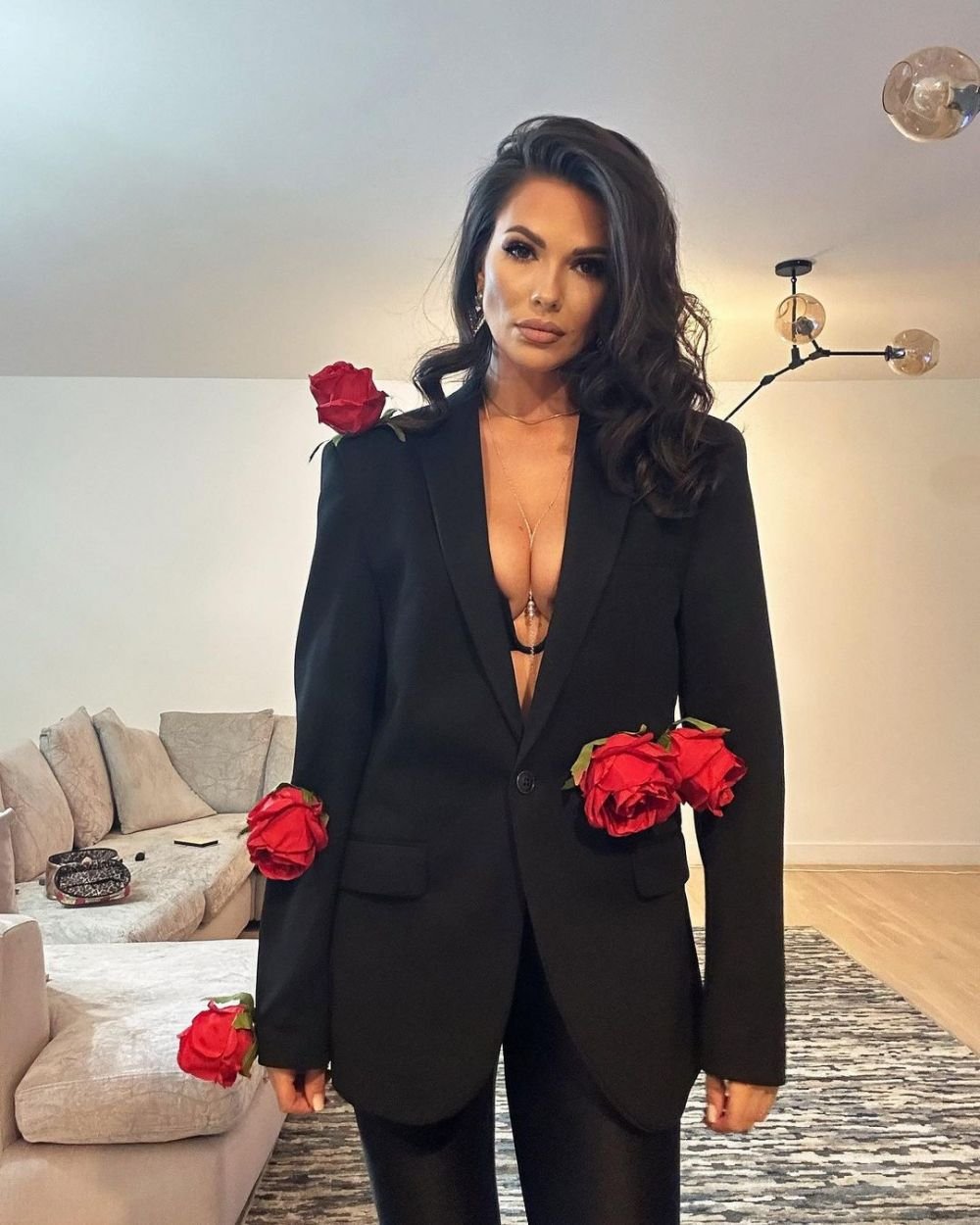 Andreea Bododel a pierdut procesul cu Robert Niță după declarațiile jignitoare ale fostului rapidist! Cât trebuie să îi plătească cea mai sexy fană a Farului _26