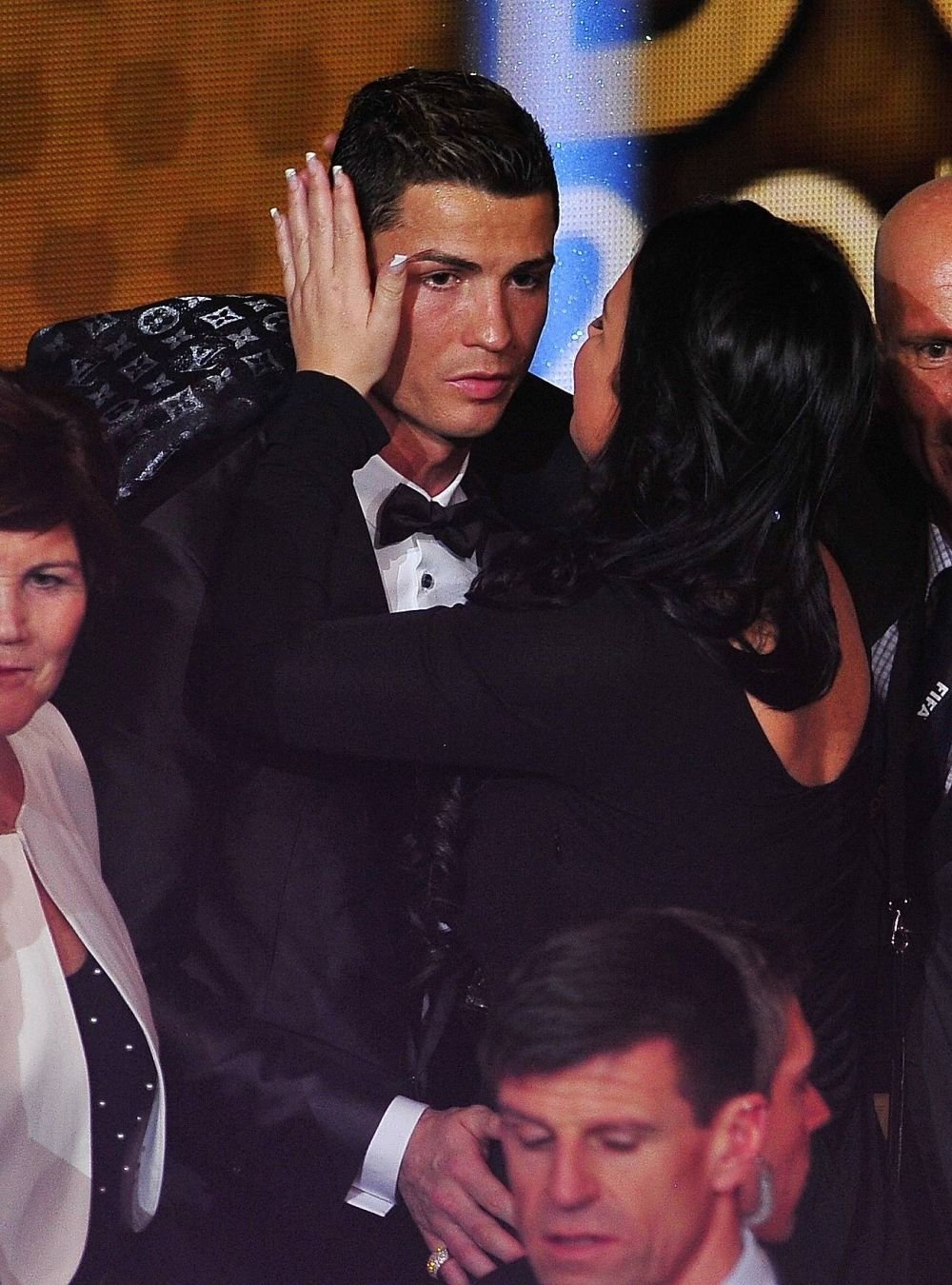 „Mama Dolores a vrut să facă avort!” Dezvăluire neașteptată a surorii lui Ronaldo: „Să-l sărbătorim pe perfectul dintre imperfecți!” _10