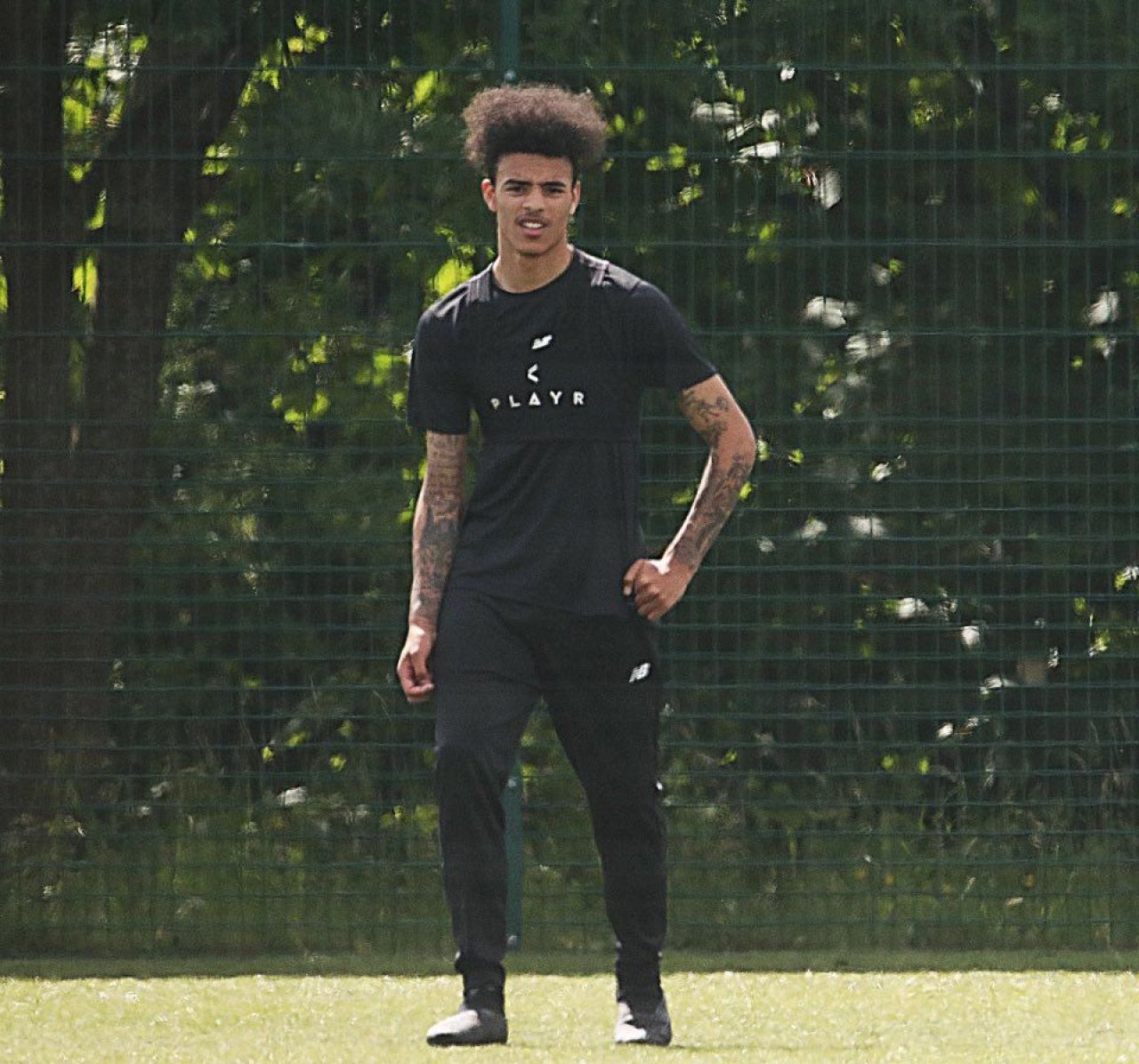 Mason Greenwood se antrenează singur și a fost fotografiat pentru prima dată de când a fost arestat! Cum arată acum_4