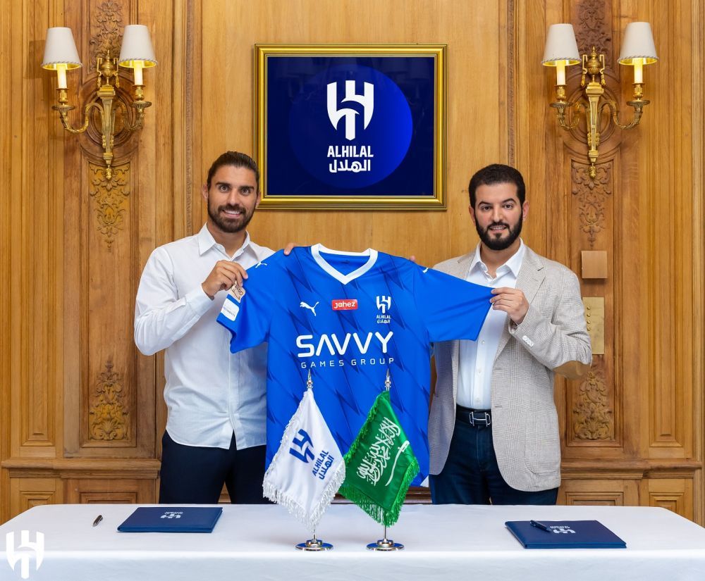 „Aspiratorul” saudit continuă! Încă un transfer de răsunet: 55 de milioane pentru jucătorul din Premier League dorit și de Barcelona_2