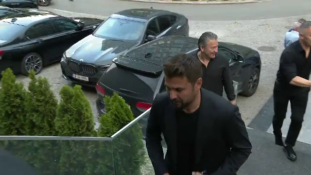 Eleganță, finețe! Cum a apărut Adi Mutu la petrecerea lui Rapid_22