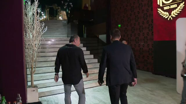 Eleganță, finețe! Cum a apărut Adi Mutu la petrecerea lui Rapid_38