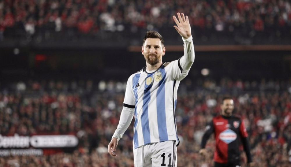 Leo Messi, show total de ziua lui: hat-trick la retragerea lui Maxi Rodriguez