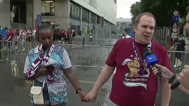 Farmecul din Giulești! Dan Ciotoi i-a făcut pe rapidiști să uite de ploaie și vânt la petrecerea centenarului! _5