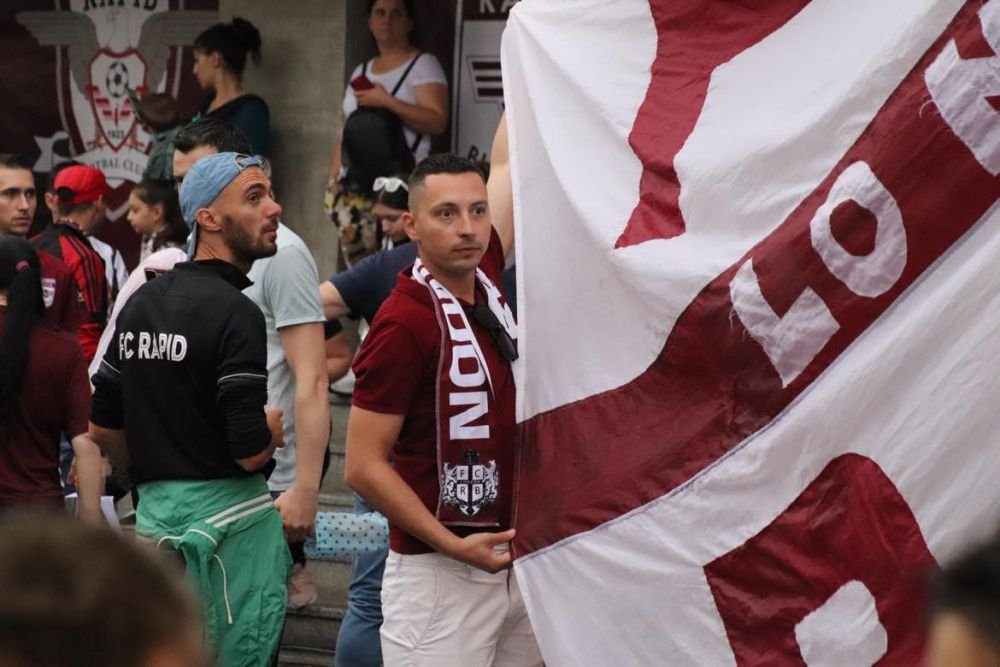 Cum a fost surprins Rică Răducanu în Giulești. Fanii sărbătoresc centenarul pe stadionul lui Rapid_20