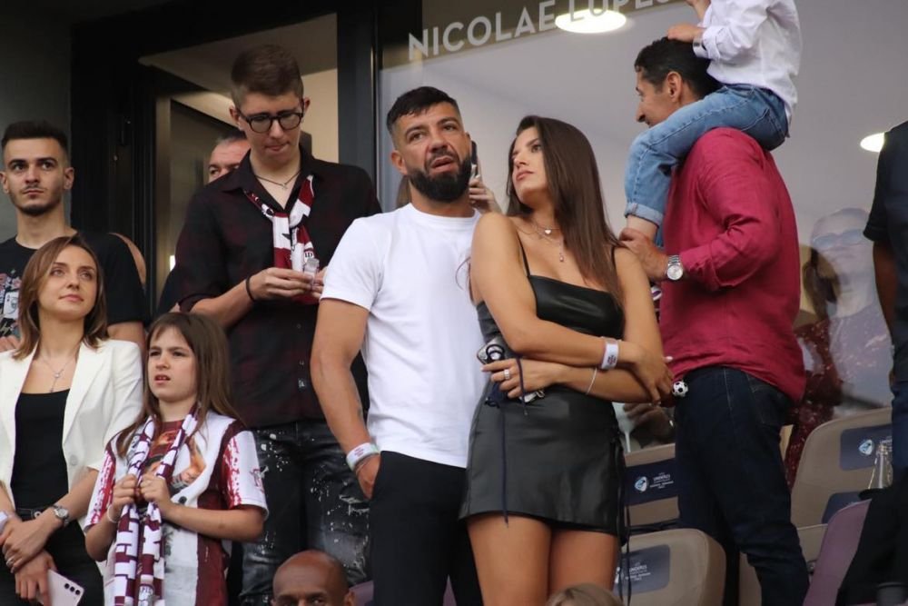 Iubita lui Marius Constantin, Miruna Lazea, a atras toate privirile la centenarul Rapidului! Cum au fost surprinși cei doi _5